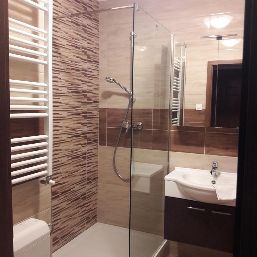 Stúdió 18 Apartman Kazincbarcika Exterior foto